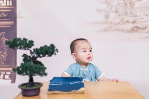 宣城宝宝总是抠鼻子 宣城宝宝总是抠鼻子