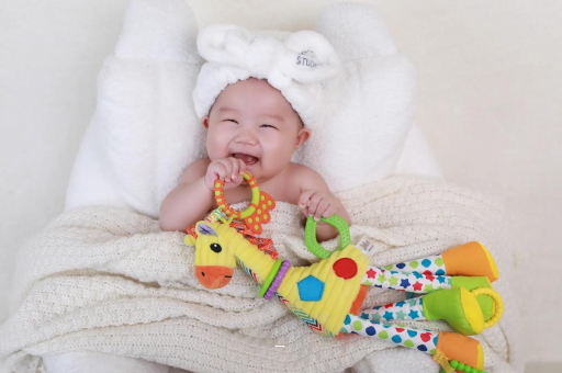 宣城宝宝为什么会吐奶 宣城宝宝为什么会吐奶